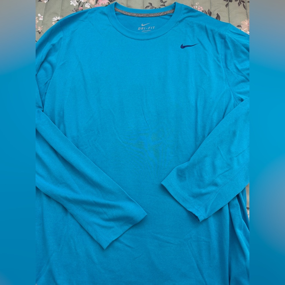 Nike Men's Teal Long Sleeve Tee